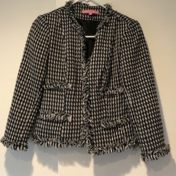 Blazer - Picture 1 of 1